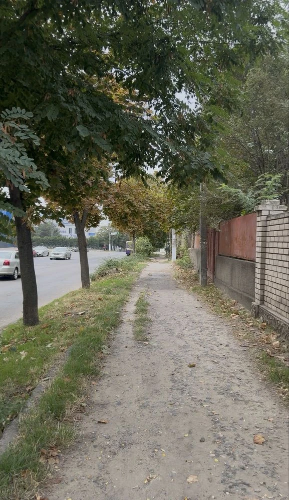 Продажа дома и земельного участка центр Тира