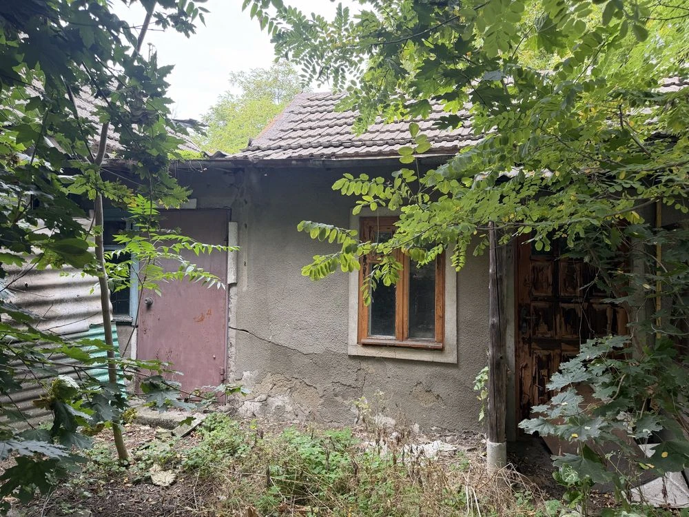Продажа дома и земельного участка центр Тира