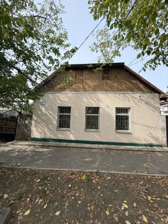 Продам часть дома в центре города