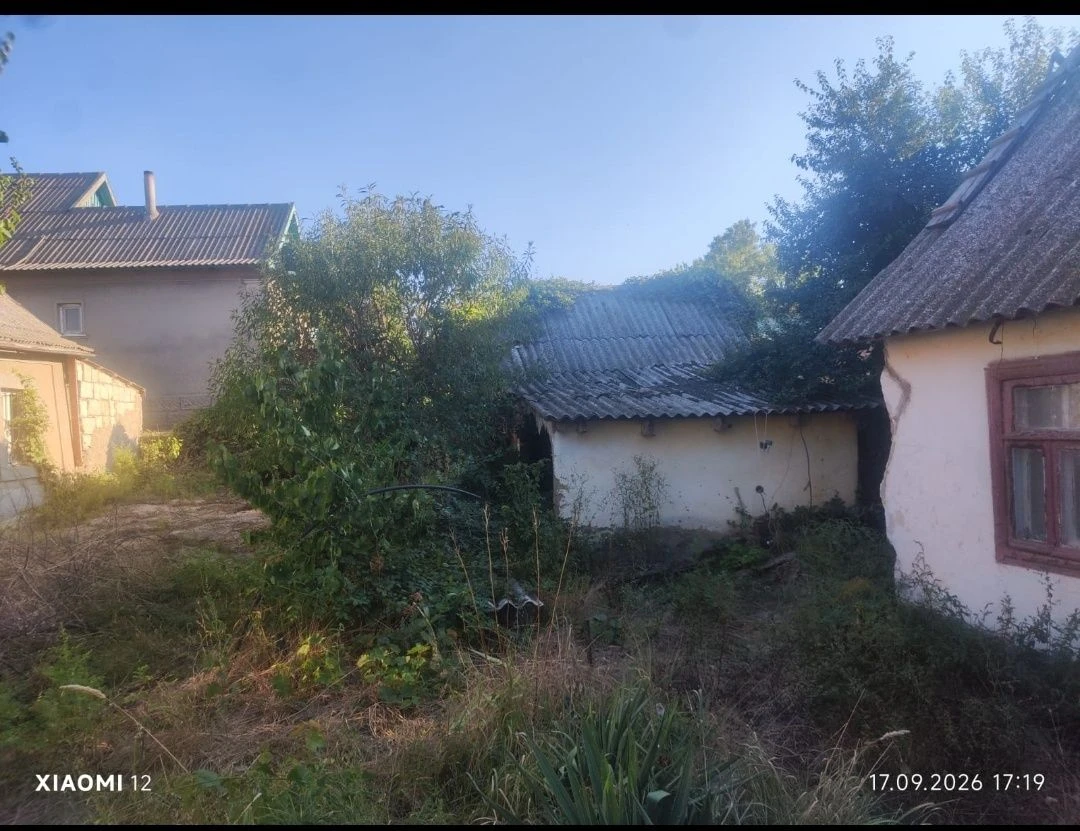 Будинок нежилий на ділянці 3 с