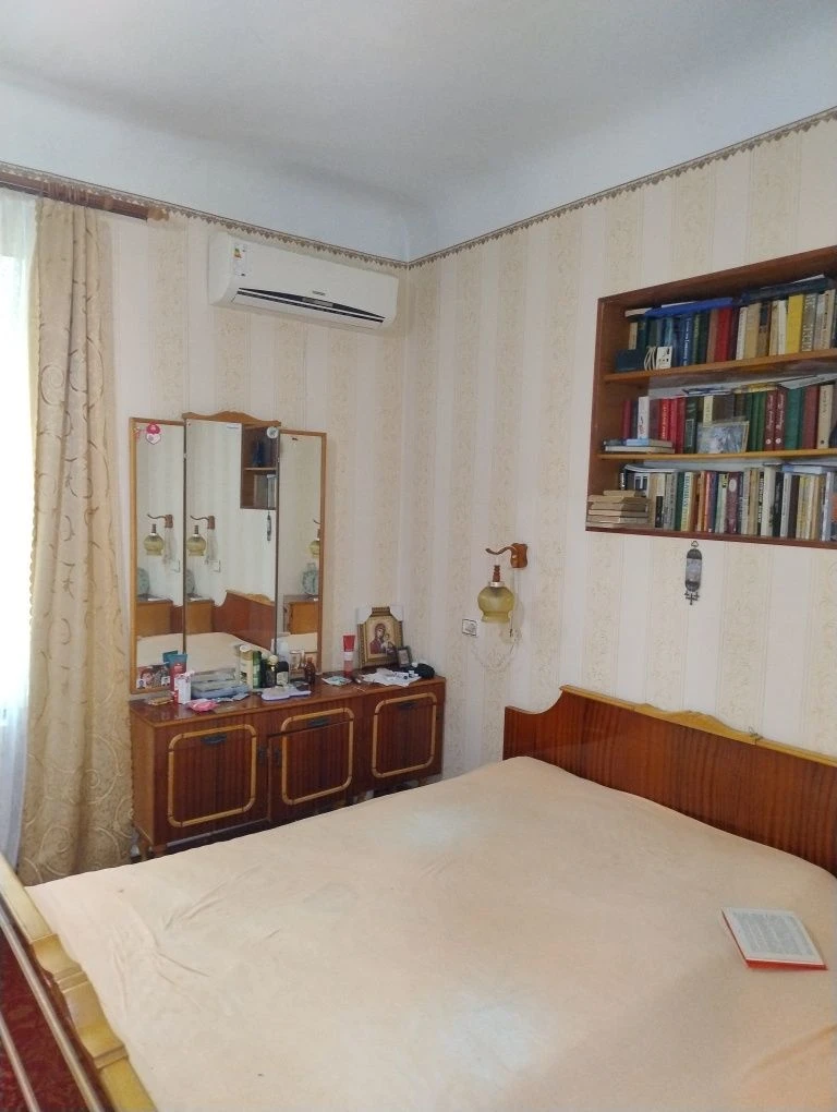 Продам каменный дом