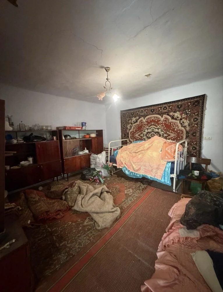 Продам два дома на одном участке на Толбухина