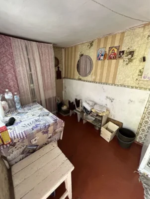 Продам срочно часть дома в центре города