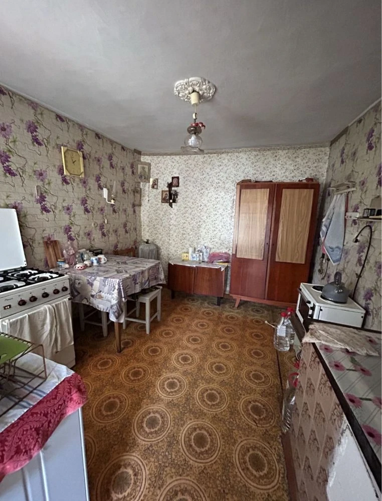 Продам срочно часть дома в центре города