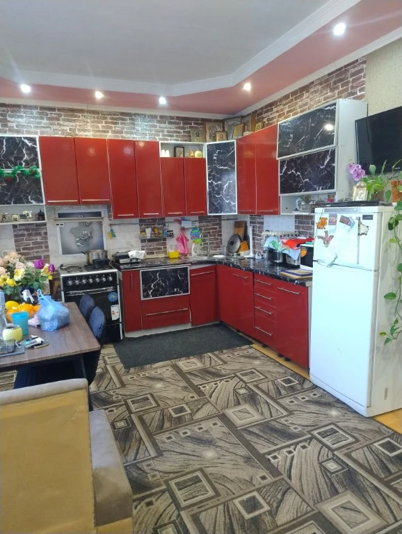 Продам дом на Кишинёвской