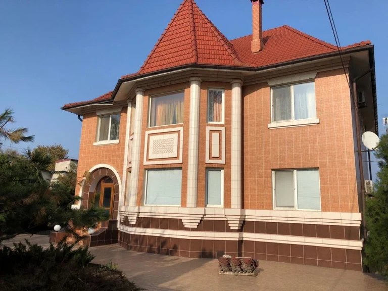 Продаж будинку 3 поверхи Білгород-Дністровськ
