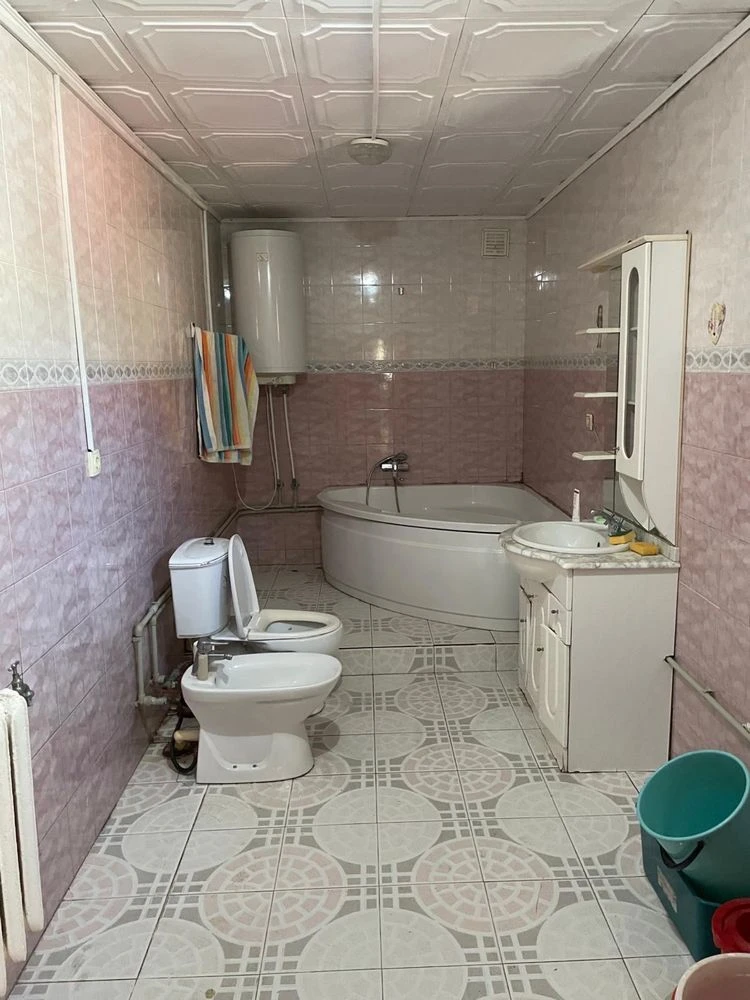 Продам румынский дом в центре  улица Измаильская