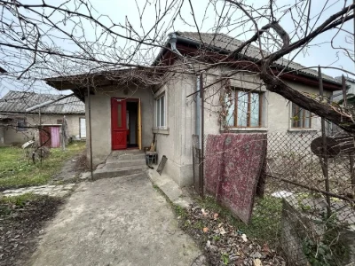 Продам дом в районе Победы