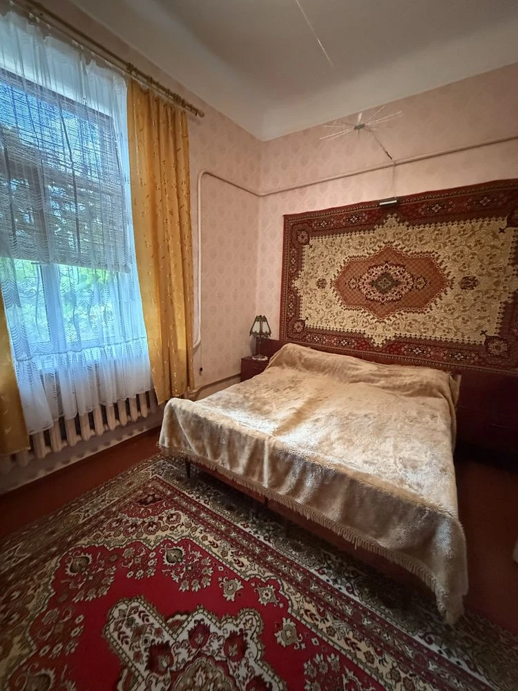 Продам часть особняка в центре города на Олимпийской