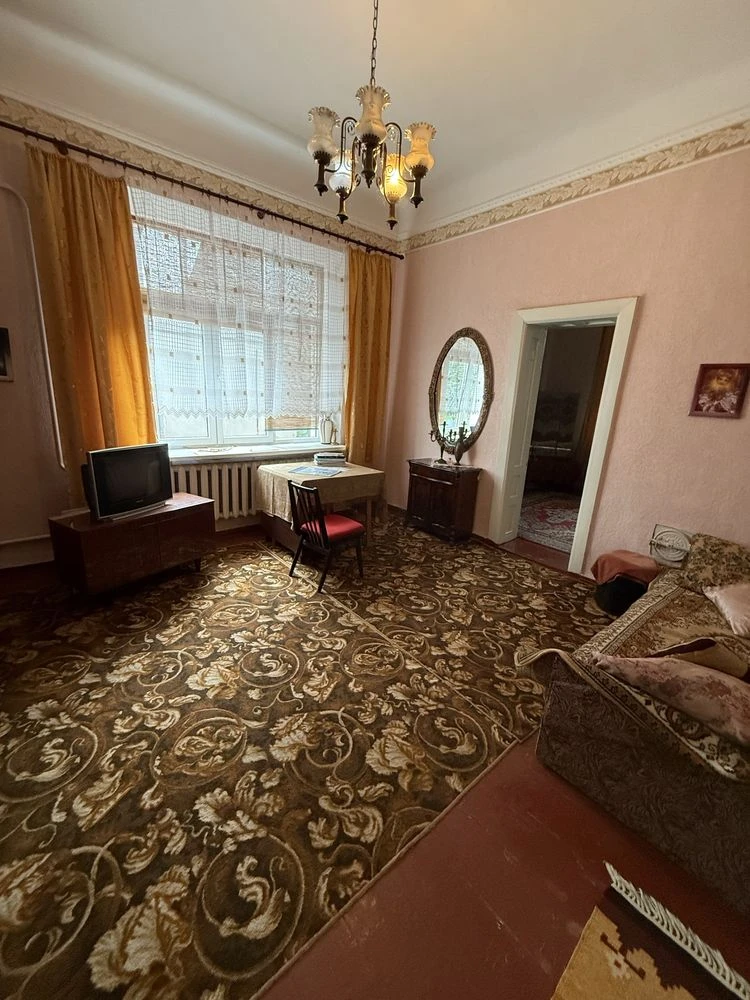 Продам часть особняка в центре города на Олимпийской