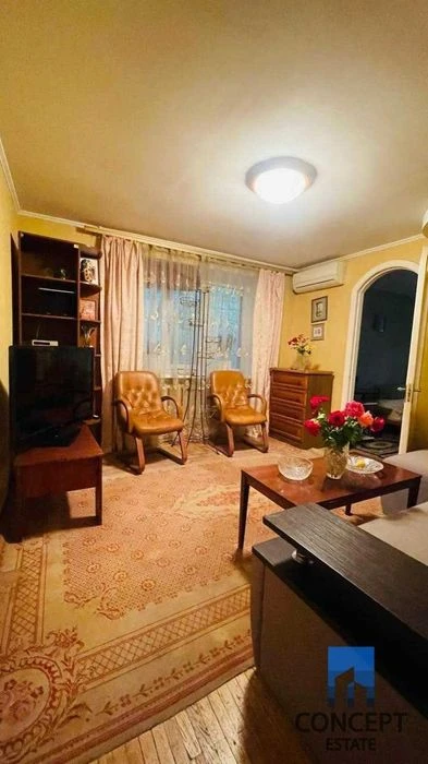 Продам просторную 3-к квартиру Титова Независимости Зеленый Г