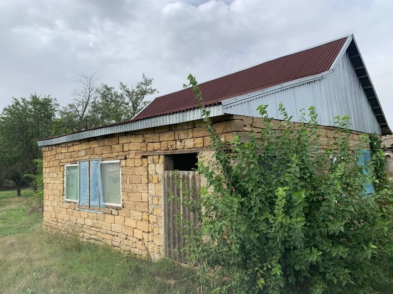 Срочно продам недострой с. Маяки