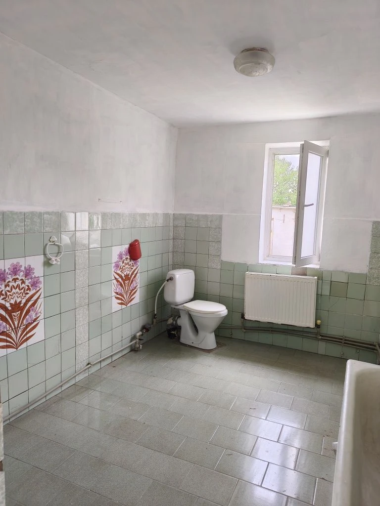 продается уютный дом в центре г. Болграда на тихой спокойной