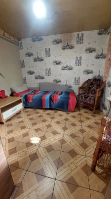 Продається частина будинку жековського типу в центрі міста