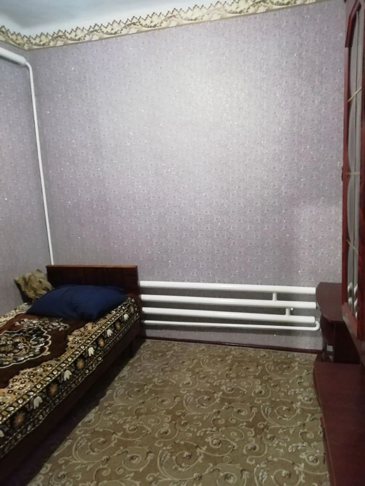 Продаются полдома