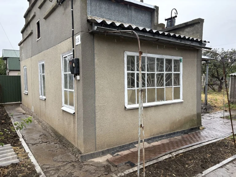 Продам Дачна ділянка з будинком