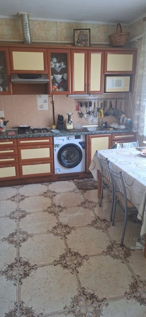Продам житловий будинок на Телеграфній