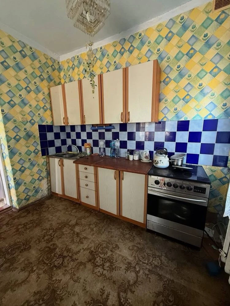 Продам крептий будинок