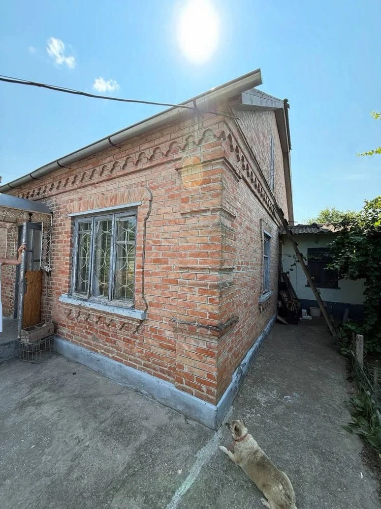 Продам крептий будинок
