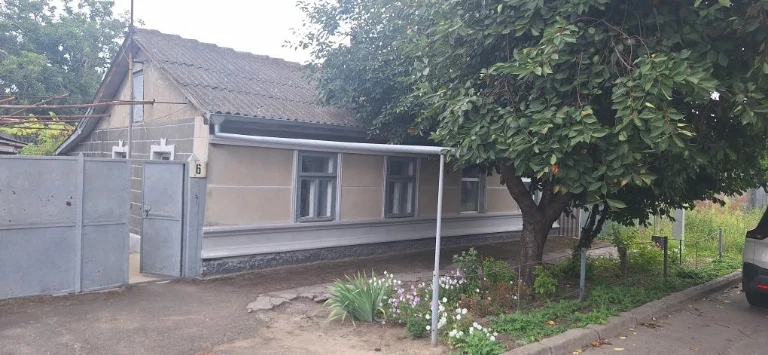 Продам жилой дом в центре города