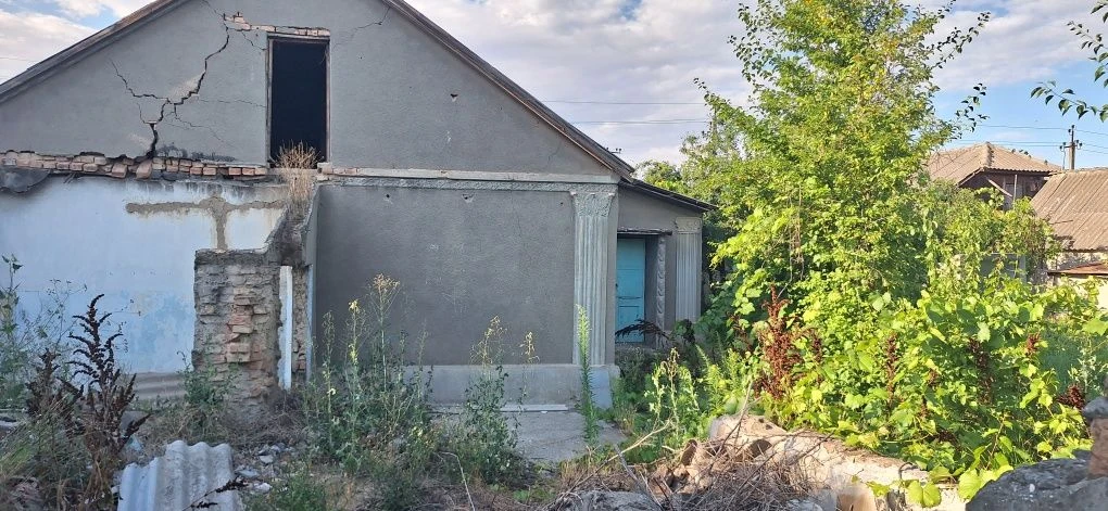 Продам часть дома под ремонт