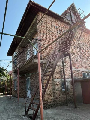 Продаж 2-поверхового будинку в Ізмаїлі. 40 000$ Торг