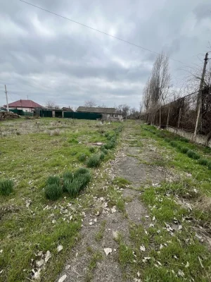 Продам полдома под ремонт