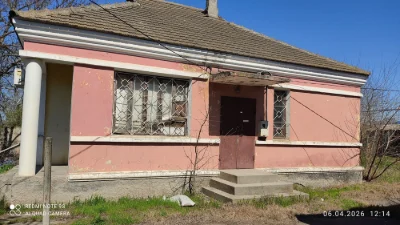 Дом под капитальный   ремон 12000$т