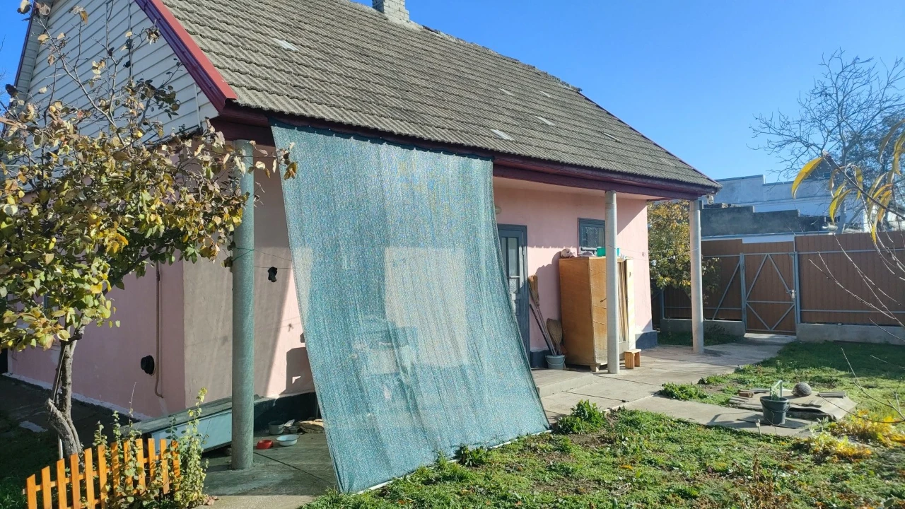 Дом район Автопарка