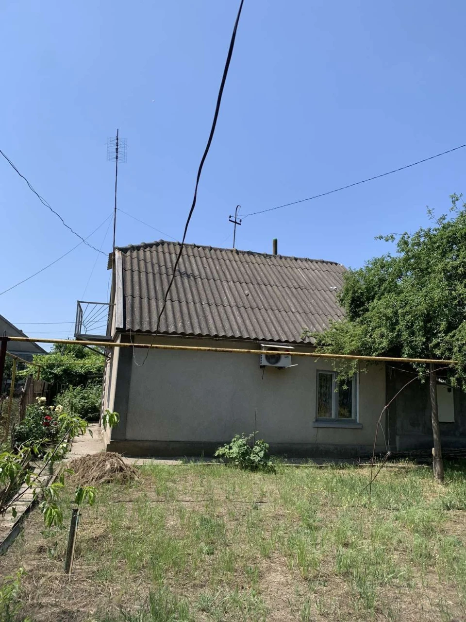 Продаётся пол дома р-н 14 школы По ул.Нижне садовая