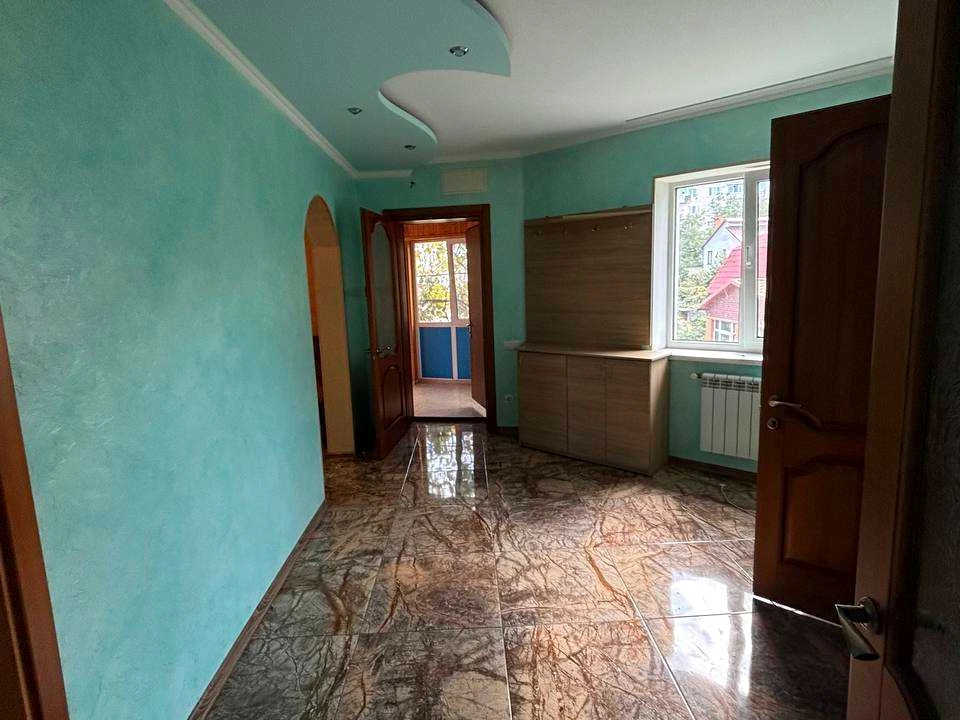 Будинок. Чорноморськ, Садова вул.