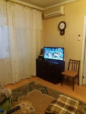 Продам 3-комнатную квартиру 57 кв.м ул. Сегедская / Приморс