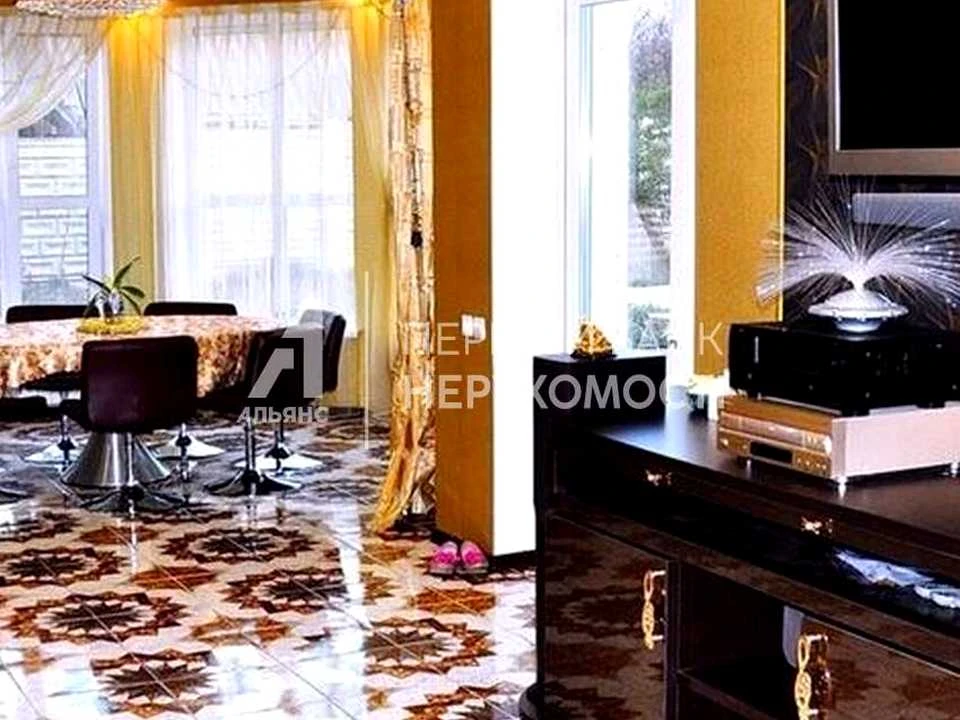 Будинок. Чорноморськ, Центральная