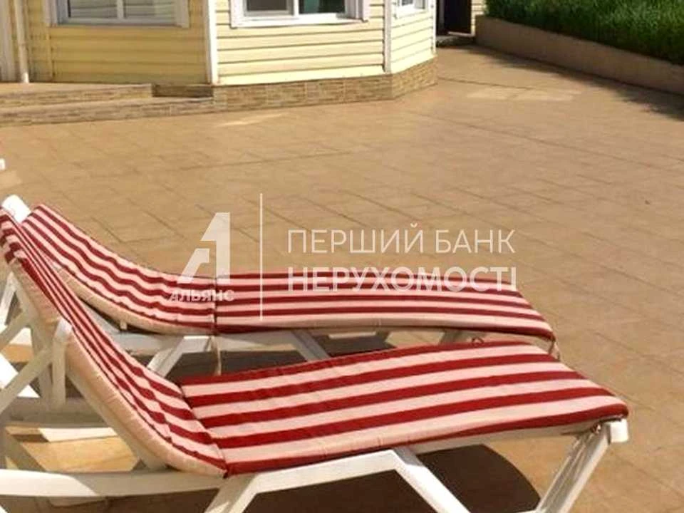 Будинок. Чорноморськ, Центральная