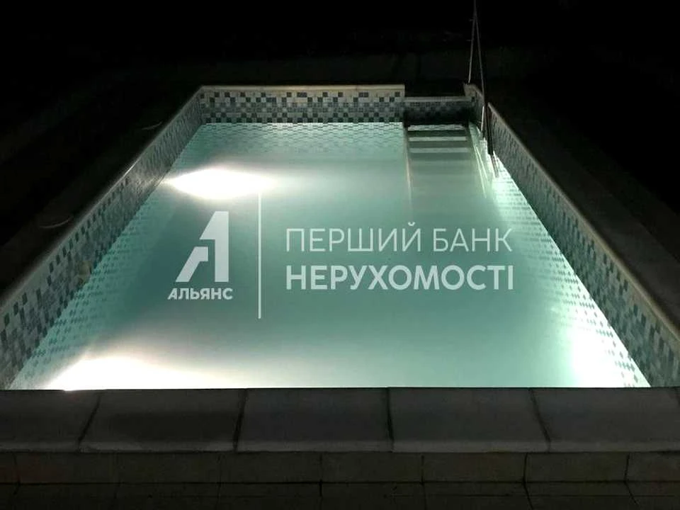 Будинок. Чорноморськ, Центральная