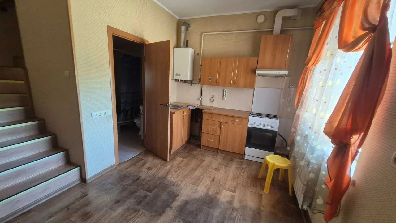 Продам 3-кімнатний таунхаус у с. Олександрівка (Чорноморськ)