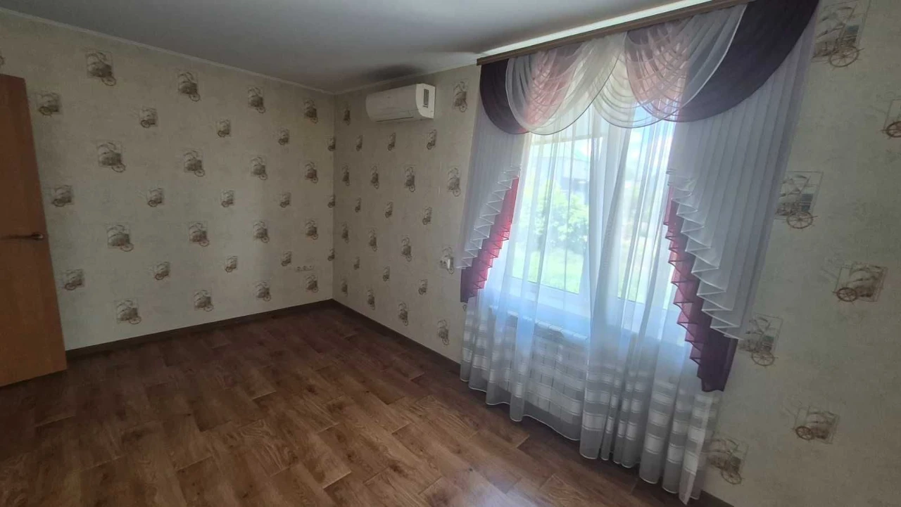 Продам 3-кімнатний таунхаус у с. Олександрівка (Чорноморськ)