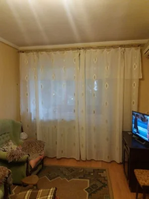 Продам 3-комнатную квартиру 57 кв.м ул. Сегедская / Приморс
