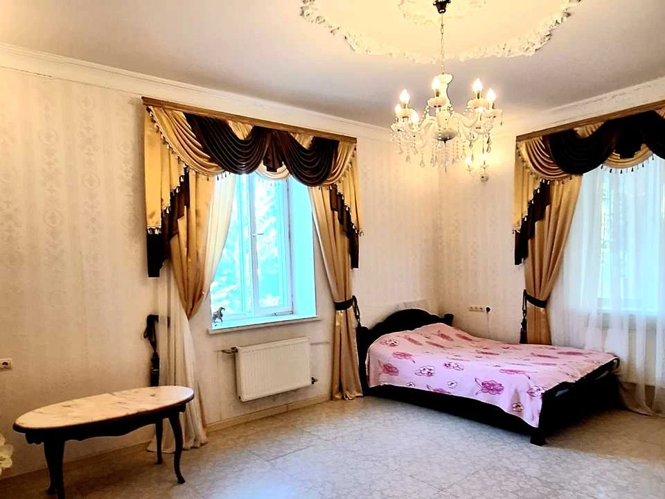 Будинок. Чорноморськ, Яблунева вул.