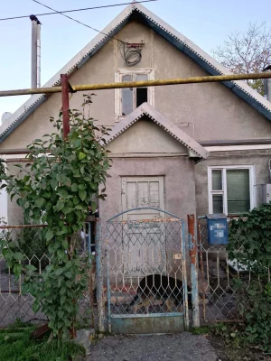 Продам дом  60м²   в центре  (рядом с Черноморском)