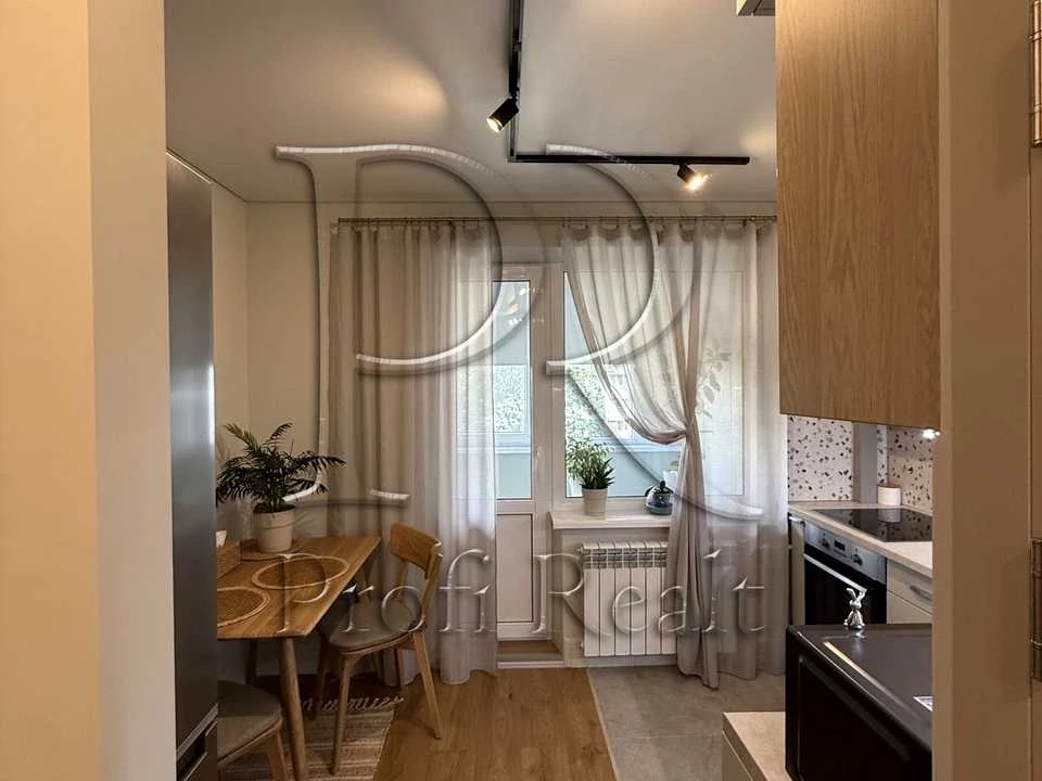 Apartment. Kyiv, Vasyl Poryk Avenue.
