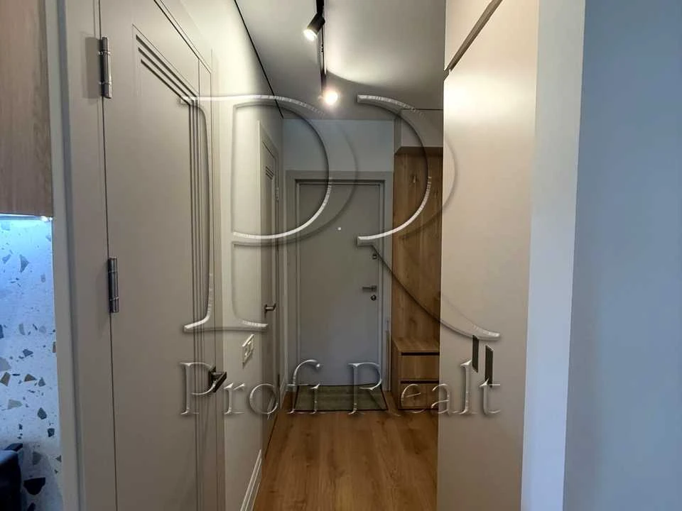 Apartment. Kyiv, Vasyl Poryk Avenue.