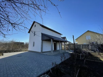Будинок біля самісінького моря, 10хв до пляжу, 4 спальні + м