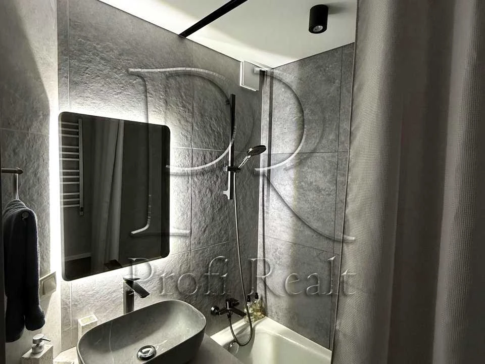 Apartment. Kyiv, Vasyl Poryk Avenue.