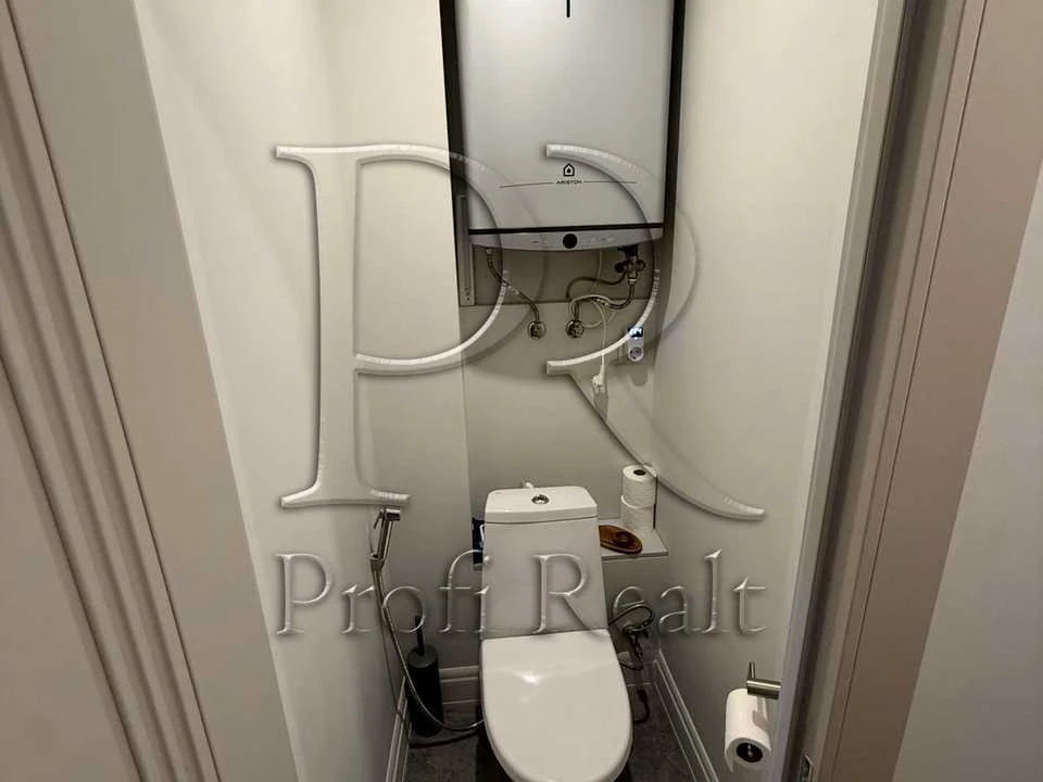 Apartment. Kyiv, Vasyl Poryk Avenue.