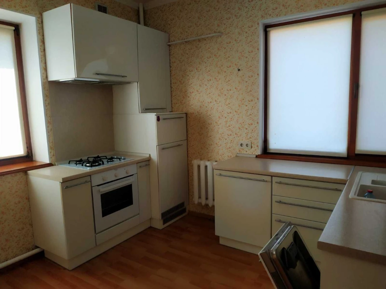 Продам капитальный дом в самом Черноморске