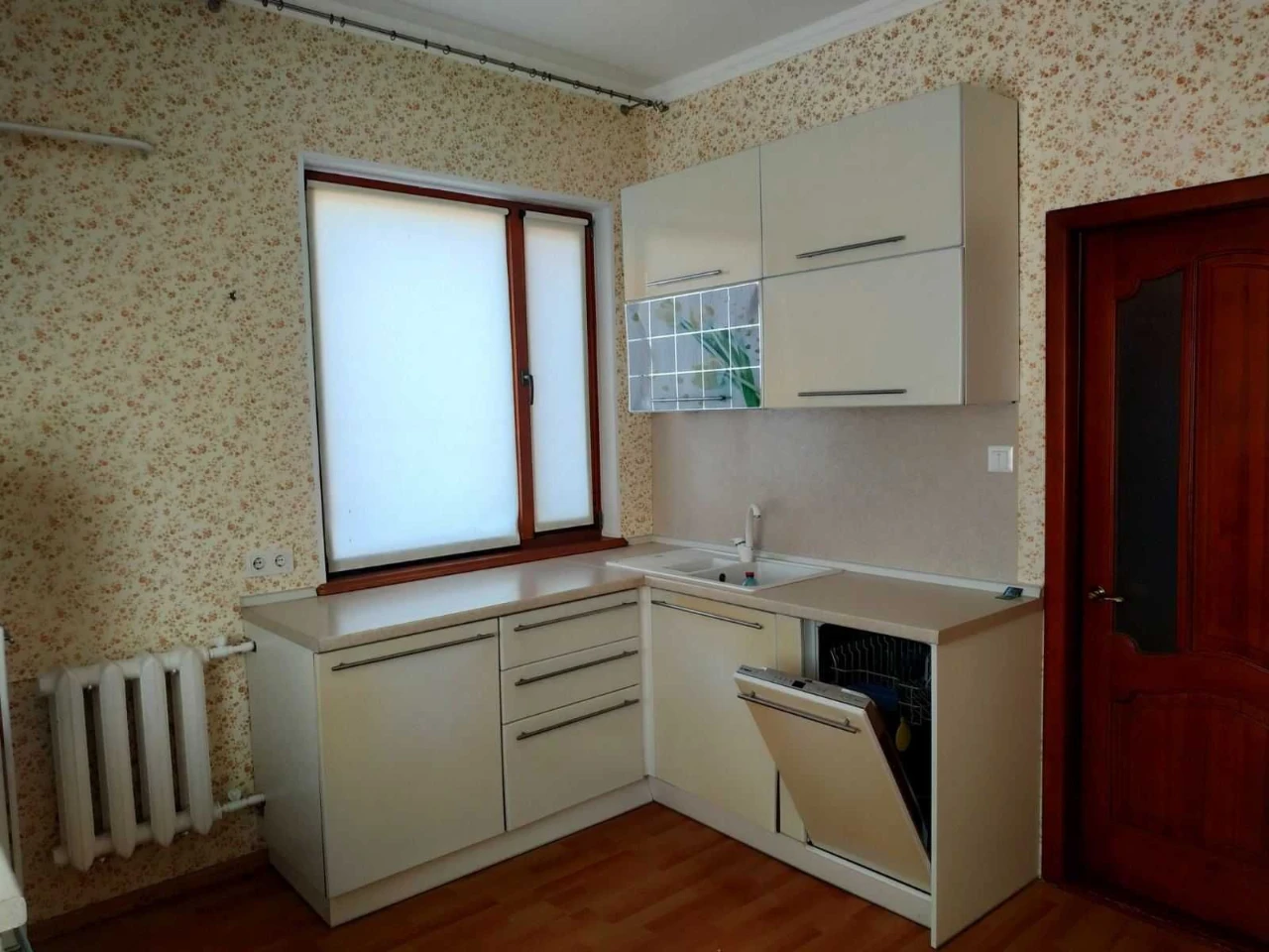 Продам капитальный дом в самом Черноморске