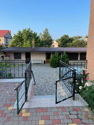 Продаж будинку в передмісті Одеси