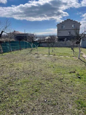 Продаж дачі біля озера