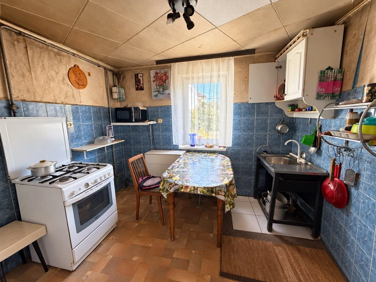 Продам дом в пригороде черноморска
